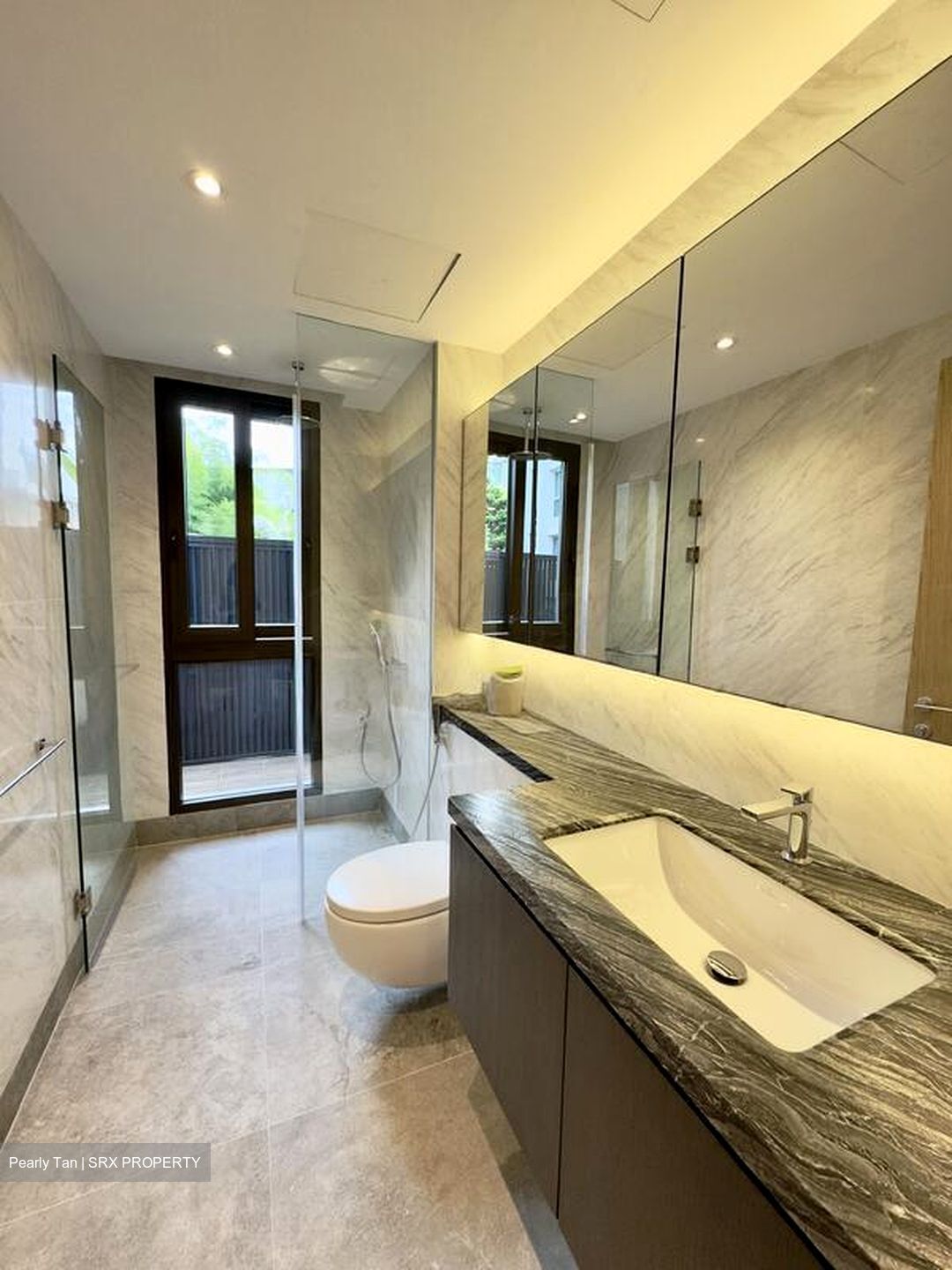Fernhill Road (D10), Semi-Detached #519185221
